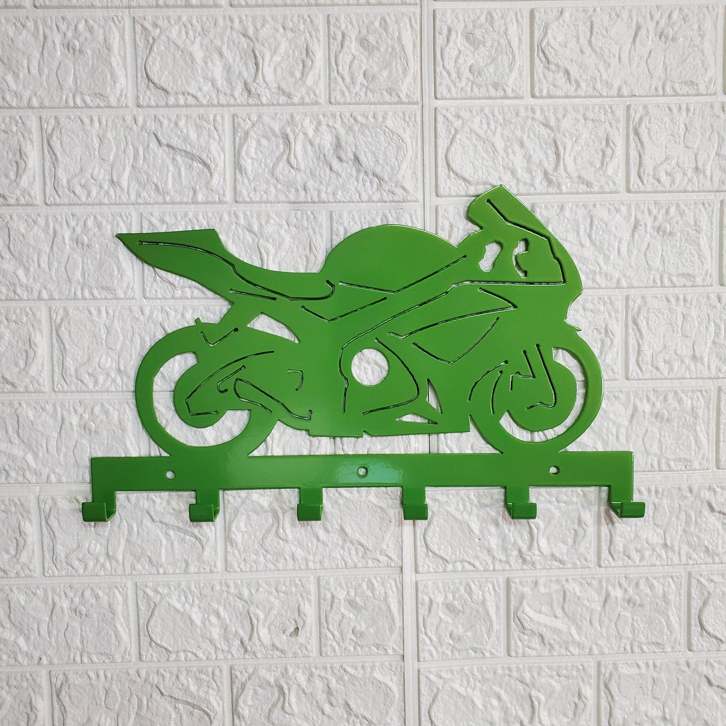 2007 Suzuki GSXR Motorcycle Keychain Rack – Steel Wall Mounted Sportbike Organizer