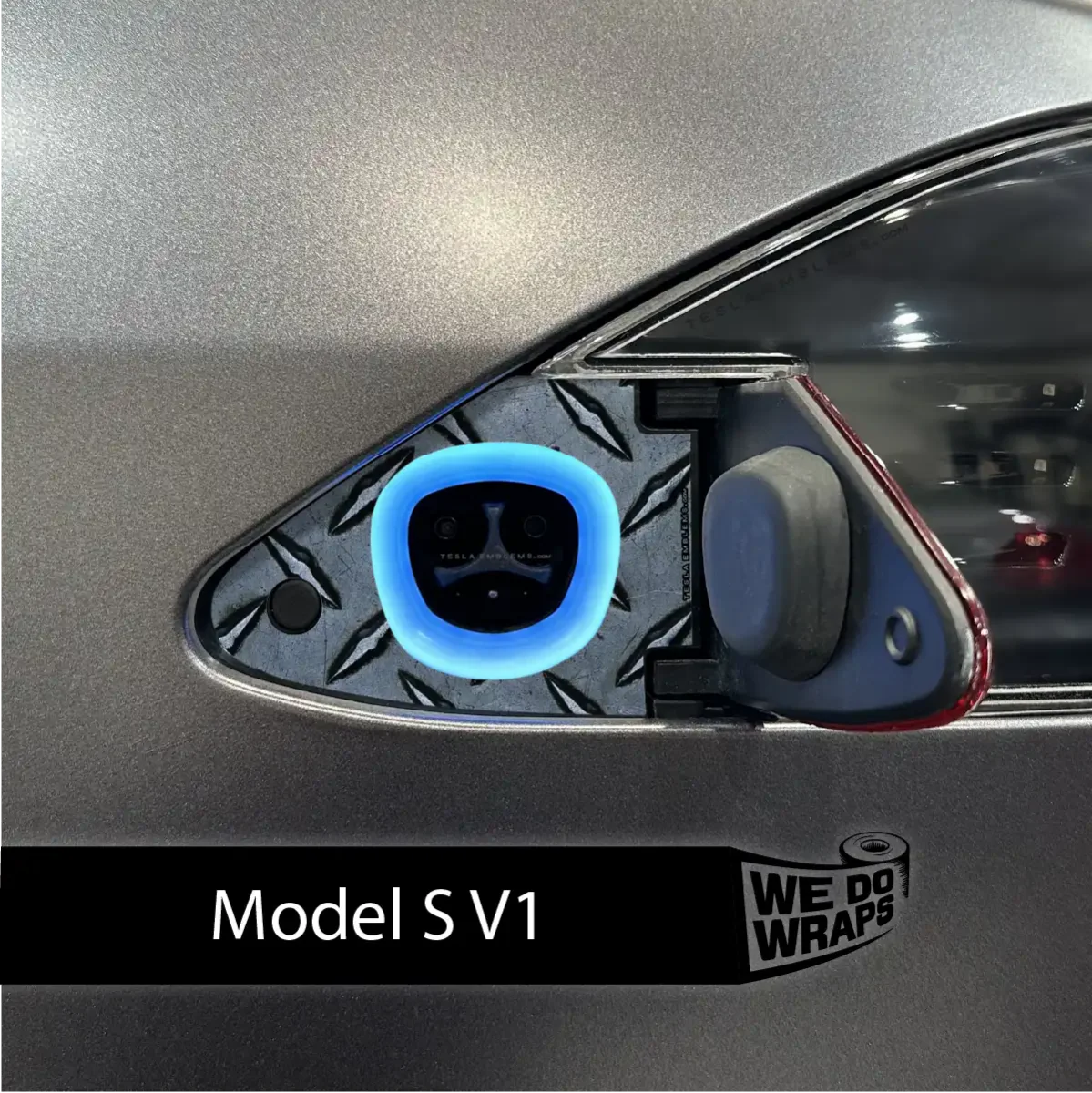 Diamond Plate Charge Port Wrap | Model S