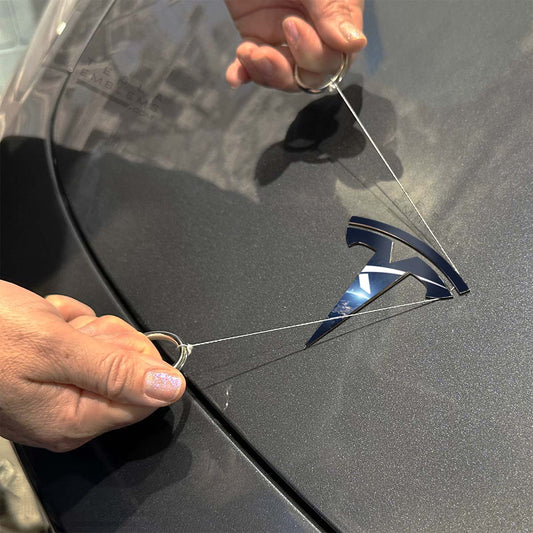 DE-Lon Emblem Removal Tool and Adhesive Removal Kit