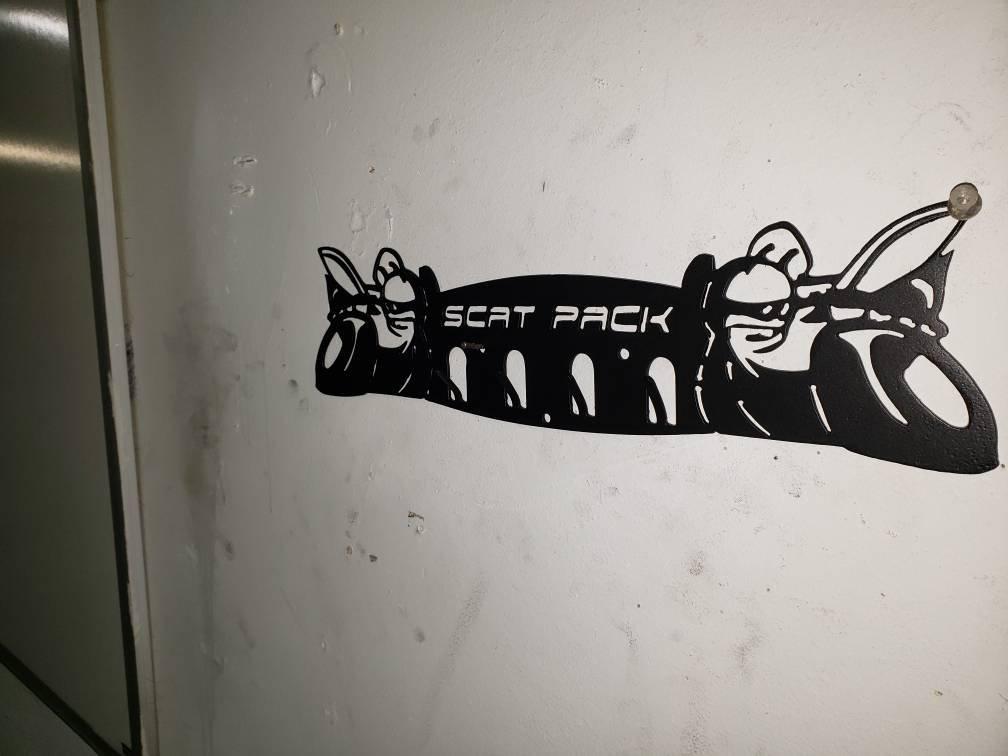 Dodge SRT Scat Pack Keychain Rack – Steel Wall Mounted Muscle Car Organizer
