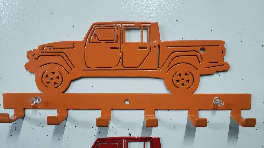 Jeep Gladiator Keychain Rack – Steel Wall Mounted Offroad Truck Organizer